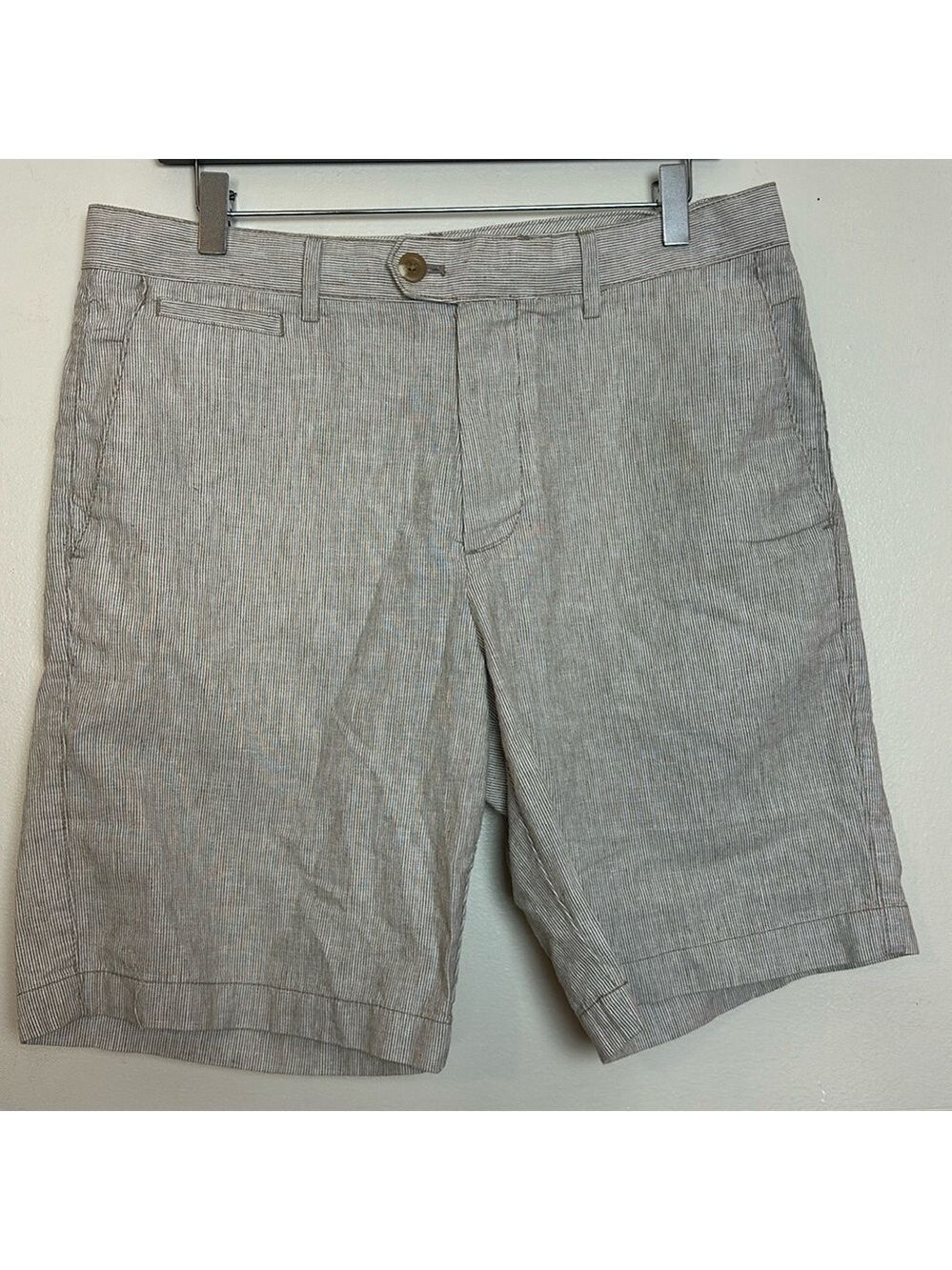 Banana Republic 9" Slim Fit Linen-Cotton Fine Striped Shorts in Sand Beige